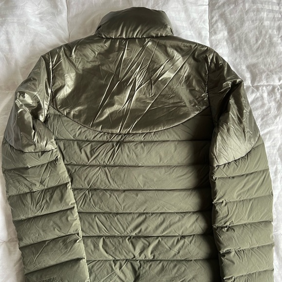 Lululemon navigation stretch down jacket - Picture 3 of 6